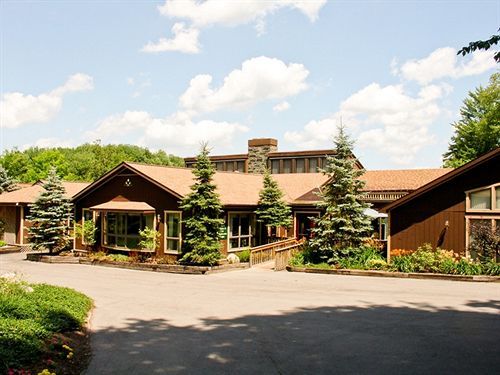 The Biggest Loser Resort Niagara Java Center Экстерьер фото