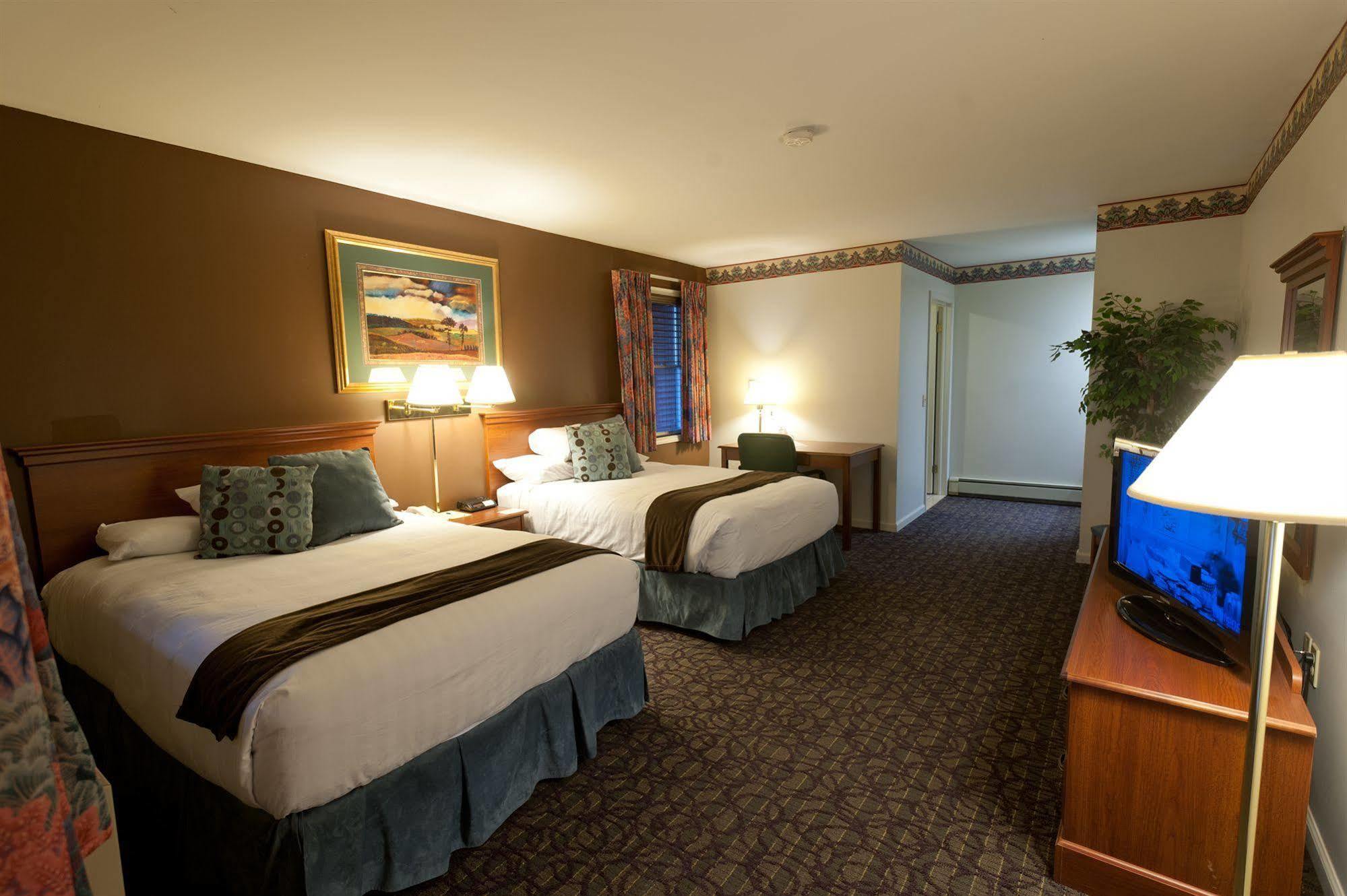 The Biggest Loser Resort Niagara Java Center Экстерьер фото